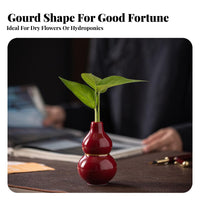 Chinese Design Gourd Ornament Elegant Design Gourd Shaped Vase Unique Shape Small Ceramic Vase for Homeowners, Gift Donors, Tea Table, Desktop