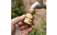 2 Pieces Watertight Micro-Irrigation Irrigation Hose Connector Threaded Micro-Irrigation Irrigation Adapter Corrosion-Resistant Brass Hose Fitting with Washer Easy to Install for Gardeners