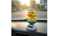 No Batteries Needed Dancing Chick Dashboard Ornament Whimsical Design Solar Powered Chick Bobblehead Eco-Friendly Solar Bobblehead Chicken for Office Desk, Windowsill