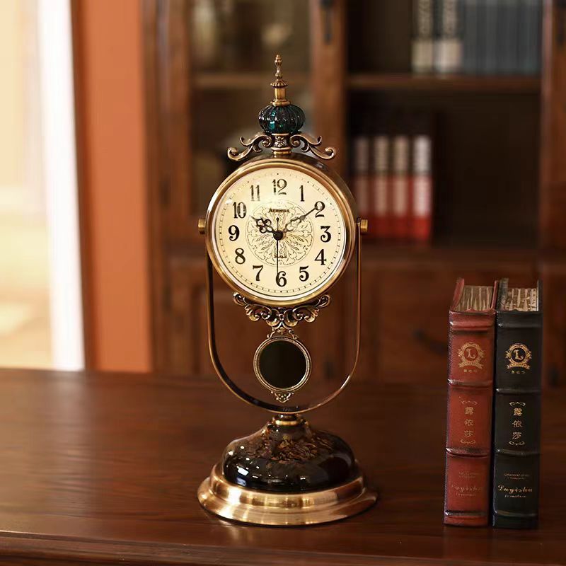 European Retro Tabletop Clock for Living Room and Bedroom