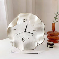 Modern Silent Clock Creative Design Decorative Alarm Clock Operated Decor Highlight
