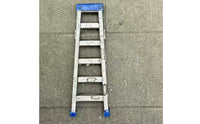 Miniature Step Ladder Realistic Miniature Ladder with Steps Authentic Diorama Prop for Hobbyists, Collectors, Micro Landscape