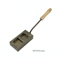 Metal Casting Form with Wooden Handle High Temperature Tool Long-Lasting