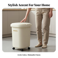 Wheeled Trash Can with Lid Stylish Design Lidded Rolling Waste Bin Rolling Garbage Bin Long-Lasting Material for Kitchen