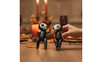 Skeleton Couple Figurine Gothic Skeleton Lovers Statue Halloween Cranium Tabletop Decor for Goths, Collectors, Mantel, Bookshelf