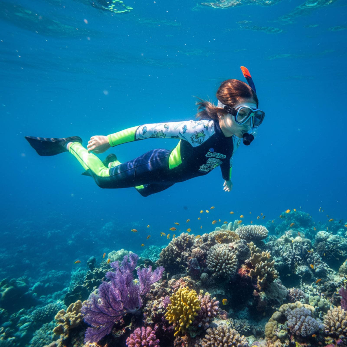 Cold Protection 1.5mm Thermal Wetsuit Flexible Fit Children's Single-Piece Wetsuit 4-Way Stretch Long Sleeve Diving Suit Non-Chafing Seams for Snorkeling