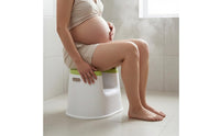 U-Shaped Opening Plastic Sitz Bath Stool Handhold Cutouts Sitz Bath Stool Smooth Finish Postpartum Soak Pan Low Base for Bathroom