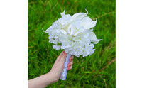Reusable Artificial Bridal Floral Arrangement Won't Wilt White Calla Lily Floral Arrangement Long-Lasting Handheld Wedding Flowers Realistic Look for Bride, Marriage Registration, Photo Session