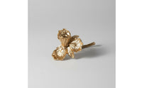 Iris Candle Holder Modern Luxury French Style Candle Holder Floral Design House Decoration for Study, Tabletop, Display