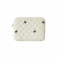Safeguarding Padding Quilted Laptop Sleeve Portable Padded Tablet Pouch Lightweight Quilted Computer Sleeve Scratch Resistant for Travel, Office