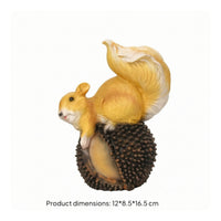 Resin Squirrel Figurine Outdoor Squirrel Sculpture Sculpted Garden Ornament Long-Lasting for Windowsill