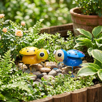 2 Pieces Ladybug Garden Decor Cute Metal Ladybug Whimsical Yard Art for Gardeners, Flower Beds, Patio