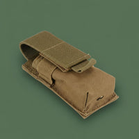Compact Molle Flashlight Pouch Long-Lasting Flashlight Holder Easy Reach Design Molle Utility Pouch 600D Nylon Material for Hikers, Campers, Outdoor, Camping, Hiking