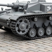 Ready to Display 1:72 Scale German Assault Highly Collectible WWII StuG III F Model for Collectors, Desk Decoration, Scene Setting Building