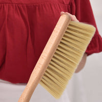 Long-Handled Bed Brush Handheld Bed Brush with Wooden Handle Hand Broom with Hanging Hole Long-Lasting Comfortable for Bedding