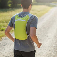 Quick-Drying Lightweight Hydration Pack Breathable Mesh Trail Running Vest Adjustable Straps Outdoor Gear Reflective Strips for Cyclists, Endurance Race