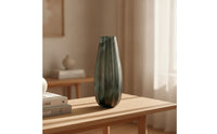 Faceted Vase Sculptural Textured Vase Translucent Flower Vessel for Decorators, Dining Table, Shelves