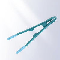 Cleaning Brush for Dog Grooming and Tear Stain Removal, Soft Silicone Brush with Oval Head for Gentle Cleaning, Anti Slip Pet Eye Cleaning Tool