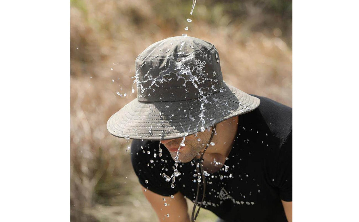 Outdoor Sun Hat Wide-Brim Hat with Chin Cord Adjustable Headwear for Hikers, Anglers, Hiking, Fishing, Travel