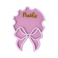 Acrylic Nail Display Board Gold Lettering Bow-Shaped Nail Display Board Salon Decor Scalloped Edge Beauty Accessory Compact Size