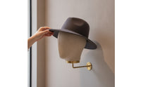 Mannequin Head with Wall Golden Finish-Tone Hairpiece Stand Compact Hat Stand for Boutiques, Studios