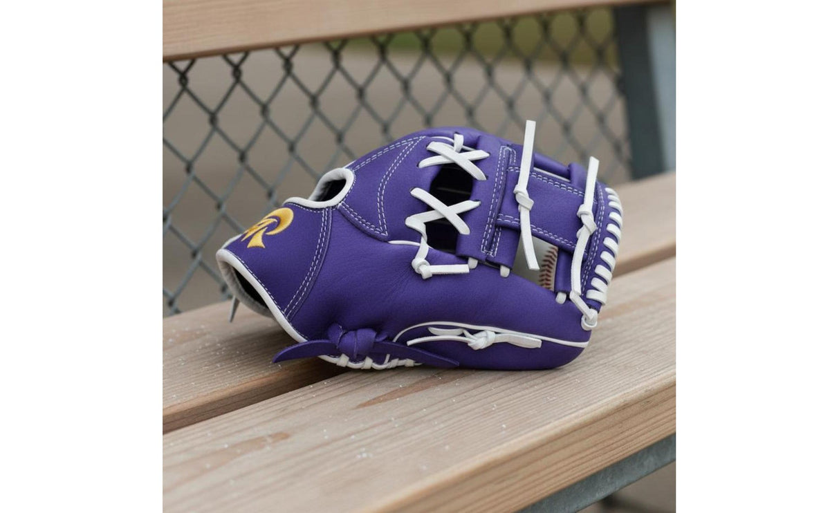 Long-Lasting Pigskin Leather Glove Lightweight Violet Baseball Glove Ready to Play Leather Baseball Glove Reinforced Palm for Beginners