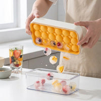 Storage Box with Ice Tray for Soft Drinks, Food Grade Round Ice Maker with Lid for Spheres, Easy Release Kitchen Gadget, 1 Pack Container