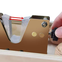 Wooden Base Lever Nut Sheller Red Handle Manual Nut Sheller Adjustable Screw Nutcracker