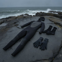3mm One-Piece Wetsuit with Hood Thermal Full-Body Wetsuit Long-Lasting Long Sleeve Thin for Surfers, Snorkelers, Surfing
