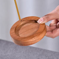 New Chinese Style Brush Rack with Glass Material and Metal Wave Design