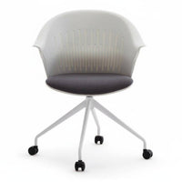 Wheeled Base Four-Legged Caster Chair Nordic Design Caster Wheel Chair With Casters Dining Seat Comfortable pad for Office Workers, Home Users, Meeting Room, Study, Reception Area, Bedroom