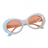 Exaggerated Look Triangular winged frame Sunglasses Vintage design Narrow winged frame Glasses Lightweight Frame sunglasses sun protective Protection for design enthusiasts, Young Adults, Parties, Holiday Events, Music concerts, Photo Shoots