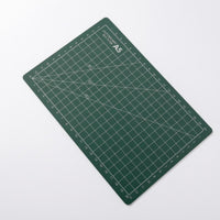 2 Pieces Numbered Markings Craft Mat Rounded Corners Grid Cutting Mat Rectangular for Crafting
