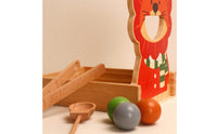 Natural Wood Feeding Toy with Lion Board Preschool Color Matching Toy with Cups and Balls Child-Centered Wooden Sorting Game with Scooping Tools Hand-Eye Coordination for Preschoolers
