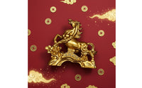 Ideal Gift Success Horse Ornament Premium Craftsmanship Chinese Design Resin Statue Finely Detailed Resin Horse Sculpture for Business Owners, Office, Living Room, Entryway