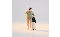 Passenger character/64 Scale Miniature with Suitcase Resin Miniature Figure for Hobbyists, Desktop Display