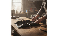 Black Battery Base Plate Coated Battery Tray Sturdy Sturdy for Car Enthusiasts, Mechanics, Engine Bay, Automotive Repair