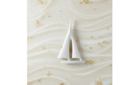 Effortless Sailing Resin Sailboat Decor Light Luxury Abstract Sailboat Sculpture Symbolic Gift Modern Boat Statue Handmade for Wine Cabinet, Entryway, TV Stand, Bookshelf
