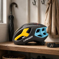 Single-Piece Molded Shell Aero Bike Helmet Adjustable Chin Strap Road Bike Helmet Light Compatible