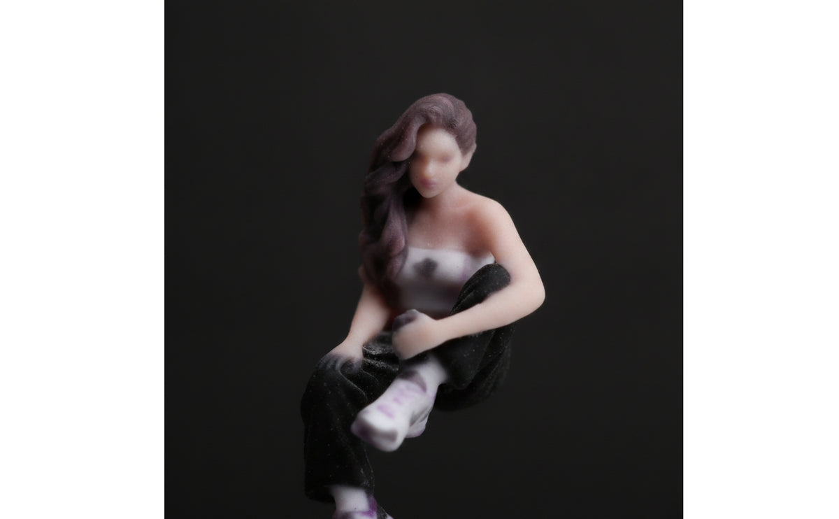 VM 1/64 Sports Car Sitting Trendy Girl Miniature Figure Casual Long Hair Female 3D Printed Figure