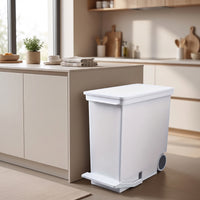 Plastic Trash Can with Foot Pedal Touchless Trash Can with Lid Easy to Clean Pedal Bin Hygienic for Kitchen