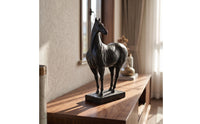 Horse Sculpture Compact Horse Figurine Naturalistic Collectible Figurine for Office, Entryway