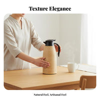Double Wall Vacuum Insulation Insulated Rattan Design Pitcher Single-Push Button Bamboo Woven Thermal Pitcher Large Capacity for Hosts, Home