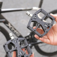 Triple-Bearing Pedals with Carbon Fiber Body Non-Slip Platform Pedals Sealed Bearings Wide for Mountain Bikers, Cyclists, Outdoor Riding, Road Cycling