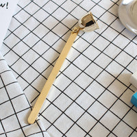Smokeless Extinguishing Bell Candle Snuffer Minimizes Smoke Stainless Steel Candle Cover Prevents Candle Residue Splatter Bell Wick Snuffer Rust-Resistant for Enthusiasts, Dinner Parties, Spa, Meditation Studio