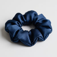 30 Pack Satin Scrunchies for Women, Solid Color Hair Scrunchie Set for Ponytails and Buns, Soft Elastic Ties for Girls 6cm