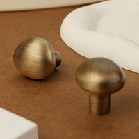 Pebble-Shaped Brass Cabinet Knob for Drawers