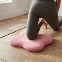 2 Pieces Embossed Flower Kneeling Pad Textured Grip Exercise Kneeling Pad Thick Padded Knee Mat Cushioned