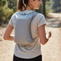 Quick-Drying Lightweight Hydration Pack Breathable Mesh Trail Running Vest Adjustable Straps Outdoor Gear Reflective Strips for Cyclists, Endurance Race