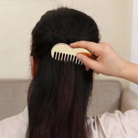 Polished Metal Massage Comb Portable Metal Comb with Rounded Teeth Long-Lasting Head Massage Tool Relaxing for Travel